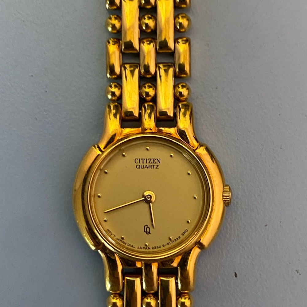 Vintage Citizen Quartz Gold Tone Ladies Watch 2250-506751 Japan Bracelet - Picture 5 of 8